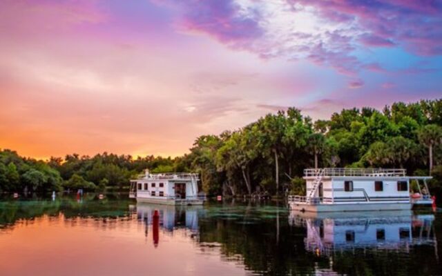 Holly Bluff Marina