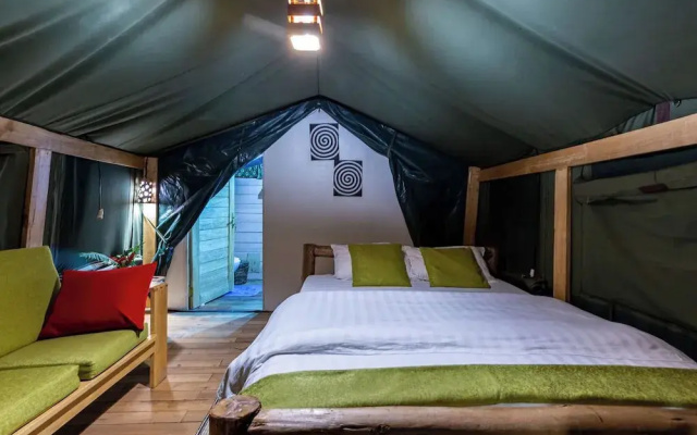 Ruhondo Island Retreat