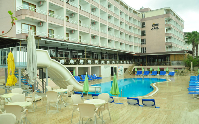 Royal Ideal Beach Hotel
