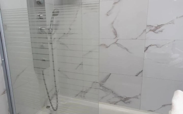 Melodie Garage Gratuit (Adults Only)