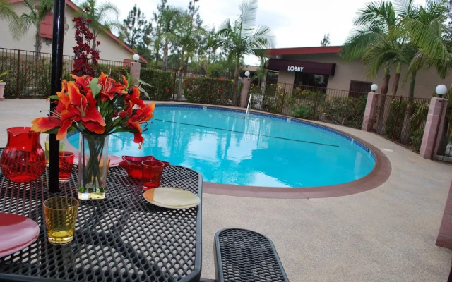 Budget Inn Anaheim