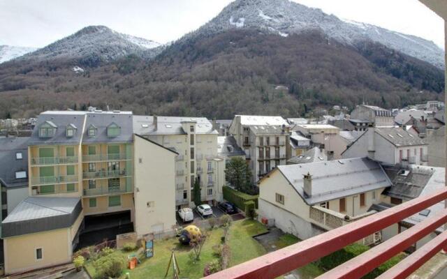 Appartement Cauterets, 1 pièce, 3 personnes - FR-1-401-53