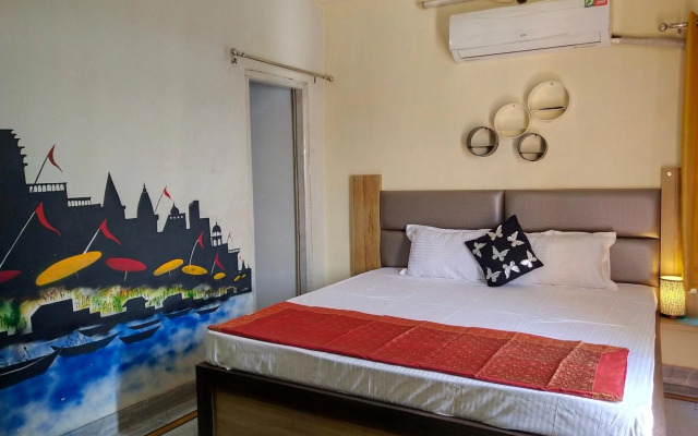 Om Shanthi paying guest house