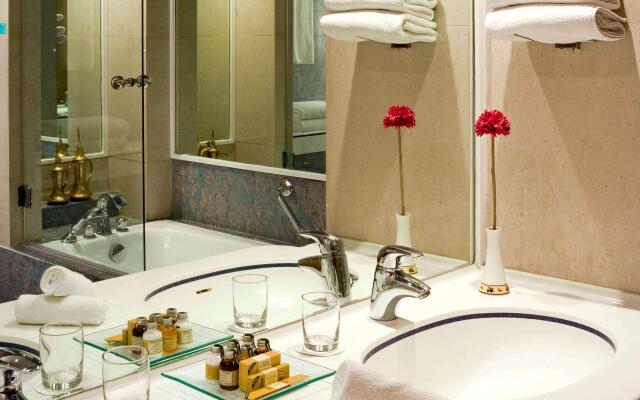 Oryx Grand Jebel Hafeet Hotel
