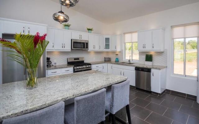 Spectacular Private 3 Bedroom Villa in Gated Community