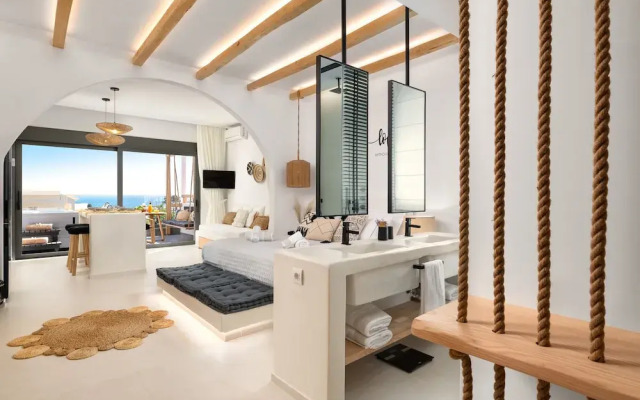 Pefkos Allure luxury Suites