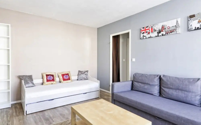 Parkside Apartment I