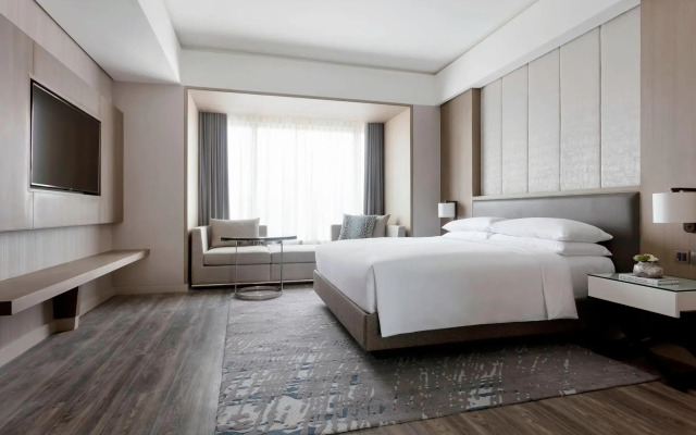 Clark Marriott Hotel