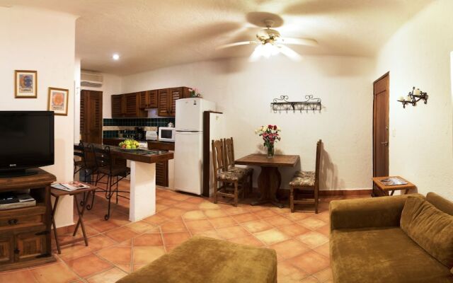 3BR Mexican Villa by TA