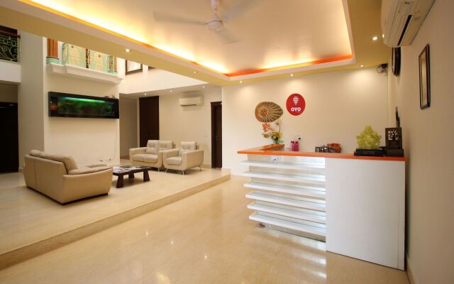 OYO 8704 Hotel Good Care