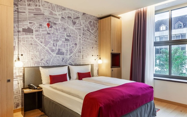 Business Double room (full double bed)