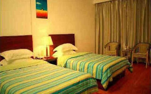 Super 8 Hotel Baoding Laiyuan Guang Chang Da Jie
