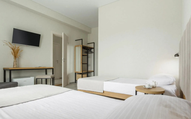 Calypso Hotel
