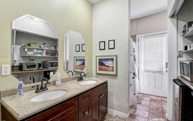 2BR Scottsdale Kierland Unit