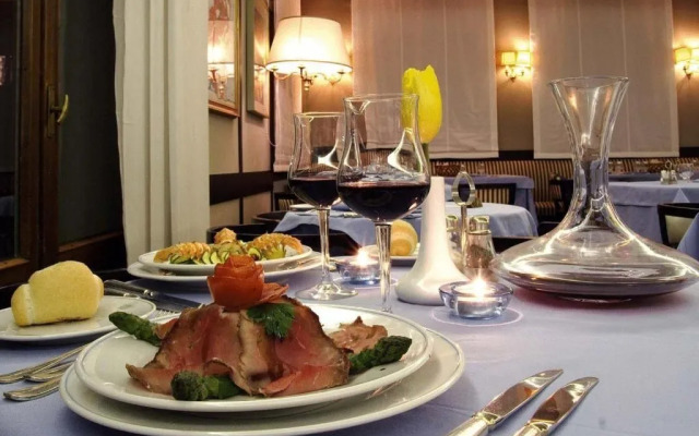 Hotel Des Geneys