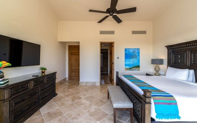 4BD Diamante: Private Pool w/ a Huge Balcony