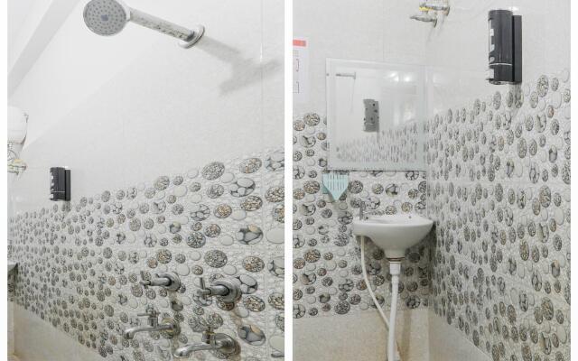 OYO 78948 Easy Homes