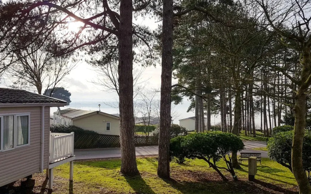 Seaview Escapes