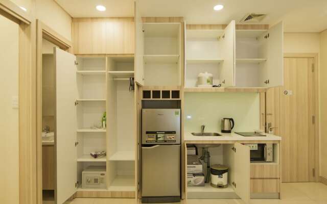 Golden Sands Service Apartment