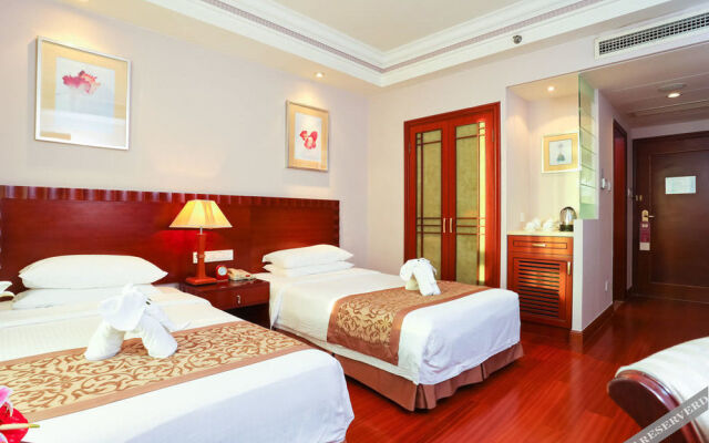 Sanya Baohong Hotel