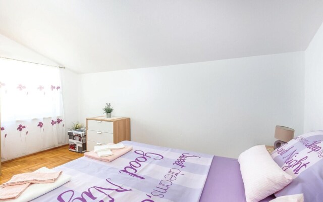 Beautiful Apartment in Crikvenica With Wifi and 2 Bedrooms