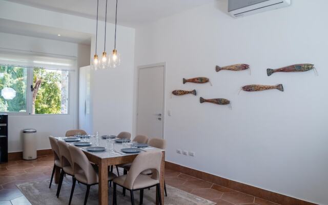 Playa Bonita Apartment at Lake View 32B