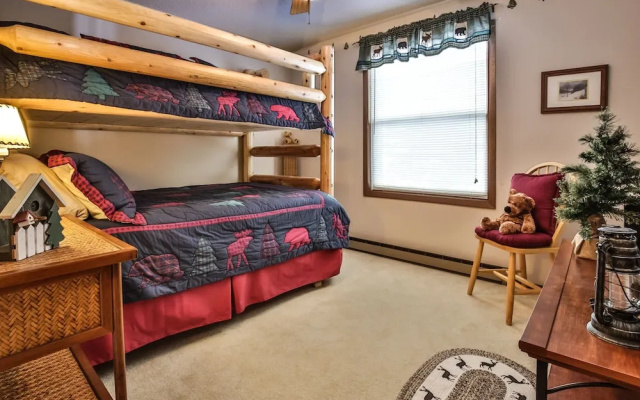 Content Retreat - 4 Br Home