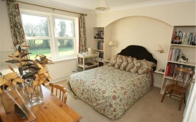 Meadow House