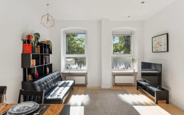 Bright 3-room apartment near Prenzlauer Berg