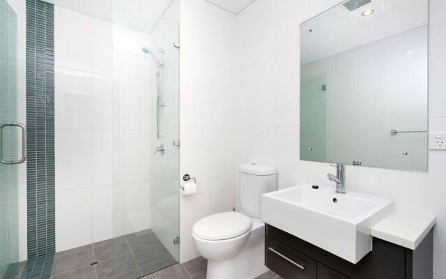 Luxury Modern Double Ensuite Apartment