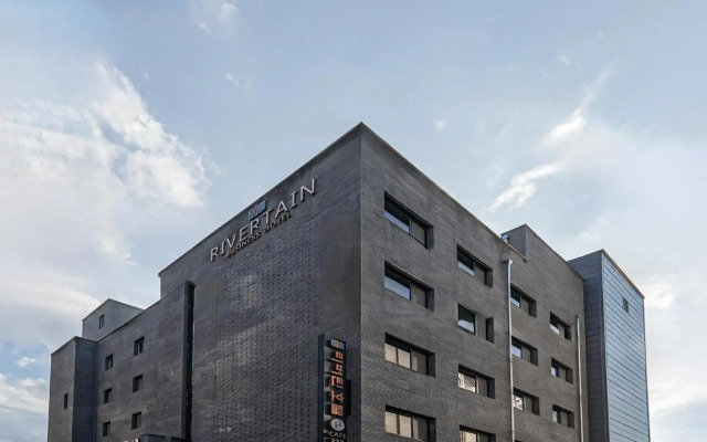 Rivertain Hotel Gyeongju