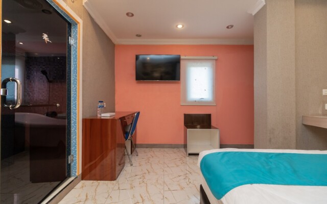 Sans Hotel Beauty Palembang