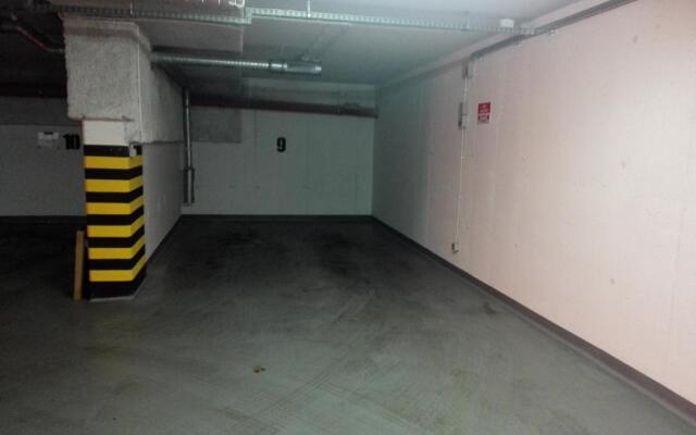 Caroline Street nine