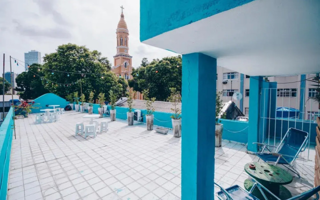 Reef Hostel & Pousada