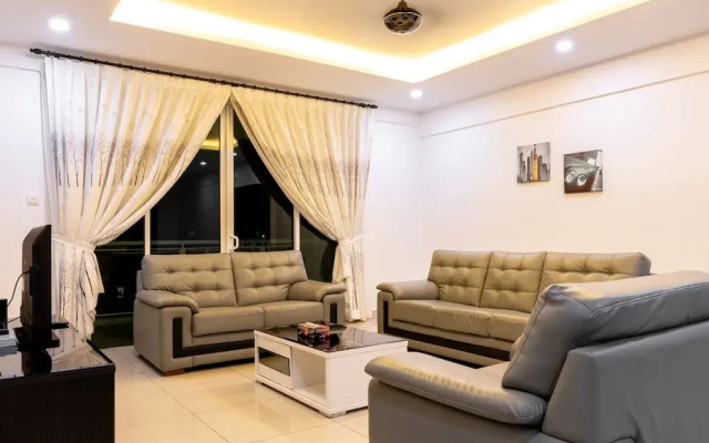 Meridian Sunset Suite by D Imperio