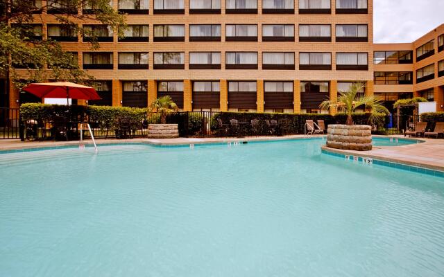 Holiday Inn Virginia Beach - Norfolk, an IHG Hotel