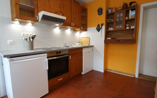 Cottage, Uppost in Upost