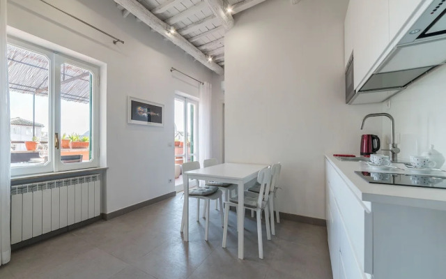 Piazza Navona Panoramic Penthouse