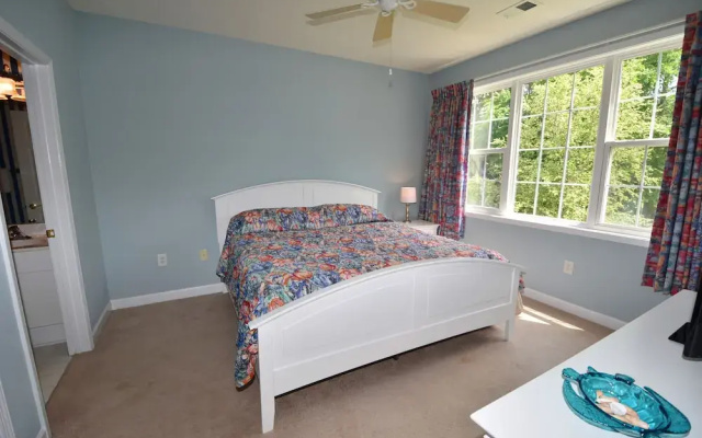 River Crossing Apartment 624