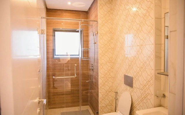 Grand Premiere 2 Bed by YourHost
