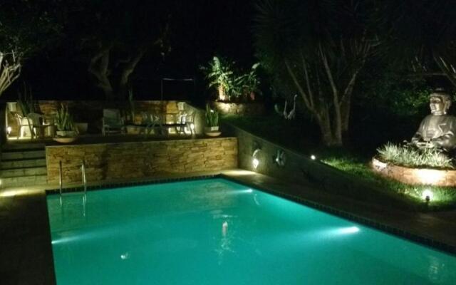 3 Palmeiras Guest Lounge