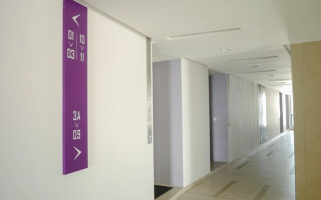 The Robertson 3 by Cloverr Suites