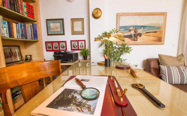 Athens luxurious apartment - sea view!