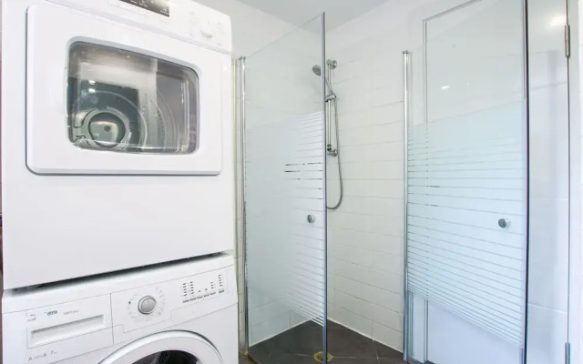 Spacious 3BR in Ben yehuda by Holiday-rentals