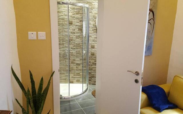 Fully Air-conditioned Traditional Maltese House