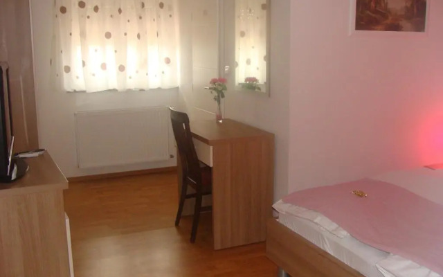 Guest House Lugarnica