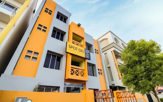 Unique Beach Inn by OYO Rooms
