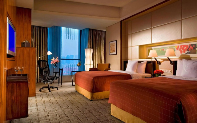 Sheraton Grand Shanghai Pudong Hotel & Residences