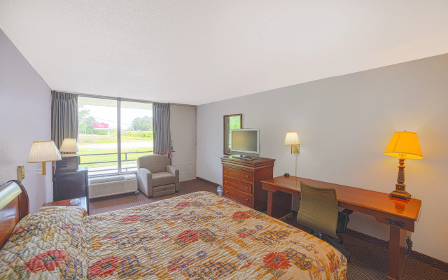 Masters Inn Selma/Smithfield I-95 By OYO