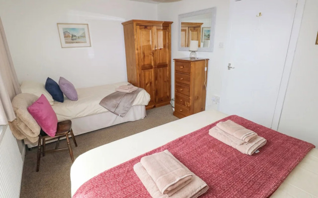Ewenny Cottage